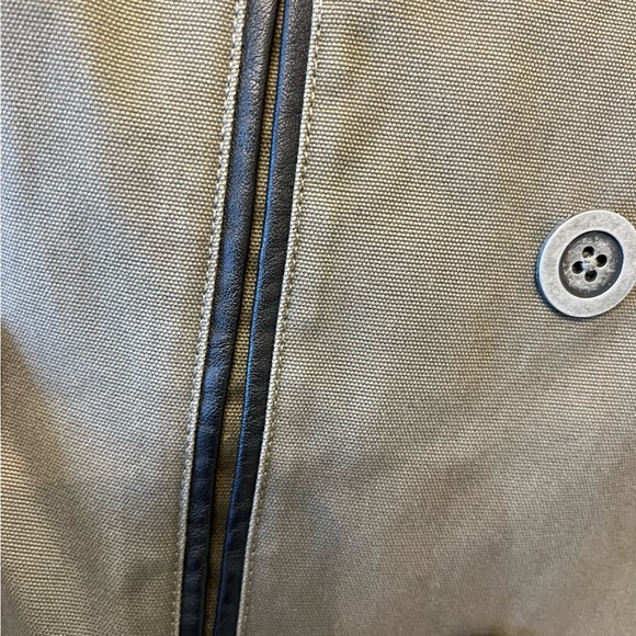 Vans Jacket - Olive Green & Black - Fur Hood Fall Coat - Picture 3 of 4